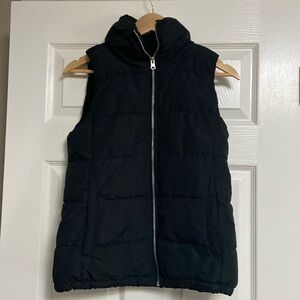 Old Navy Women’s Puffer Vest XS